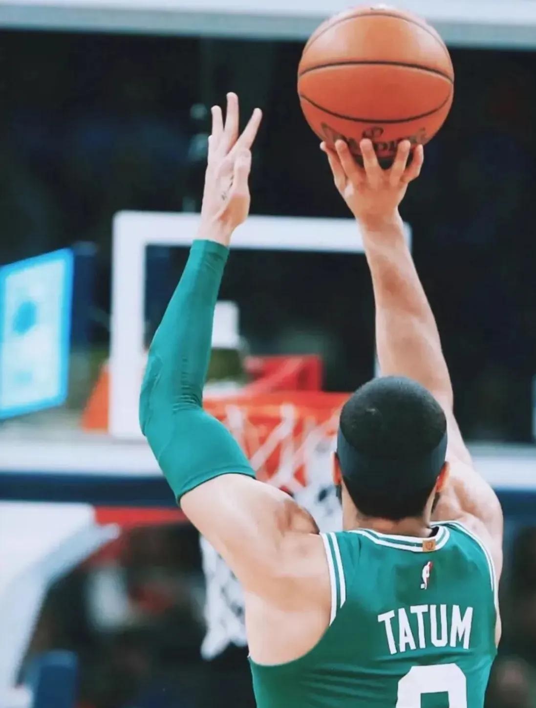 巴特勒连续十二场比赛得分超过领先优势明显，尤文图斯不断突破！