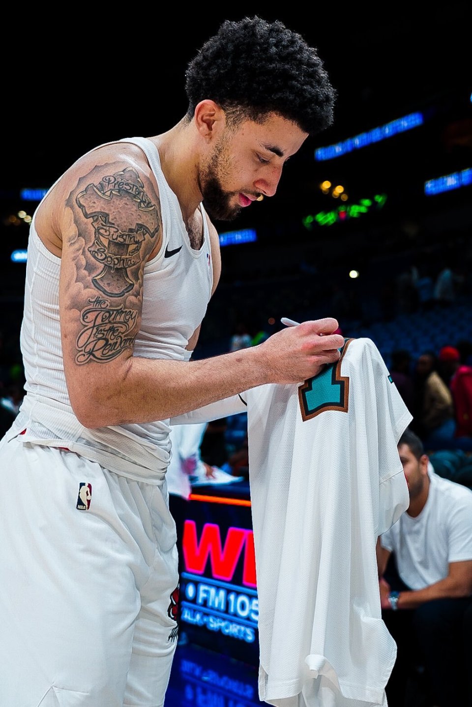 塔图姆新星最后时刻胜出表现突出，巴塞罗那前途光明！